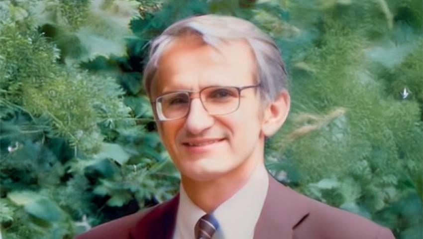 Dr. Clifford Cremers